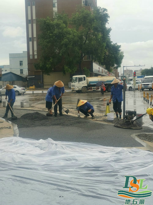 透水路面施工